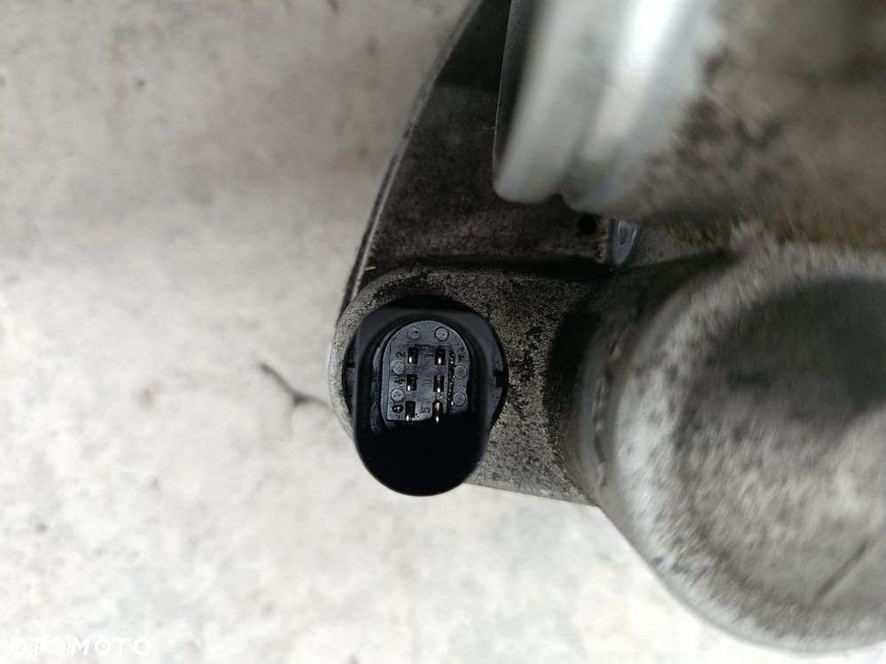 PRZEPUSTNICA BMW 3 E91 1439580 408238425005 2.0 16V 320i - 6