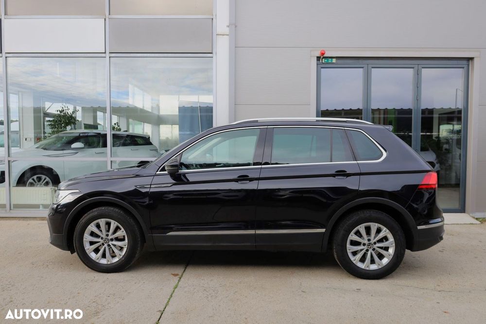 Volkswagen Tiguan - 5