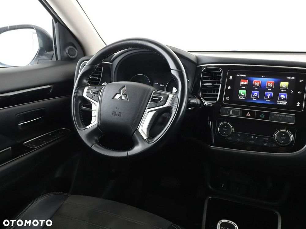 Mitsubishi Outlander 2.4 4WD Top - 17