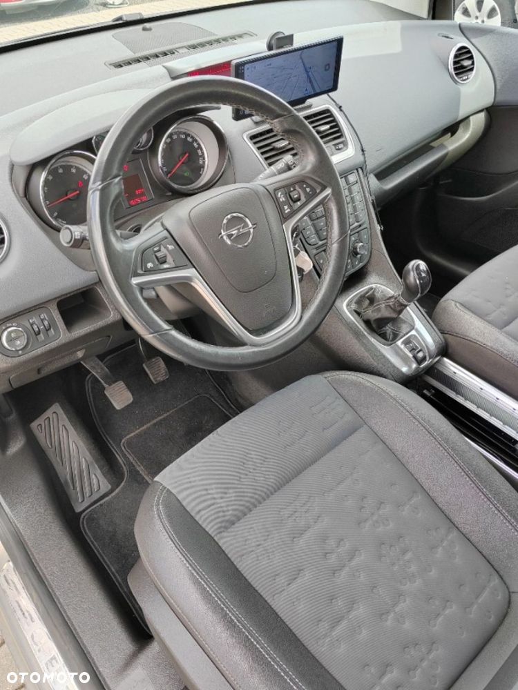 Opel Meriva - 36