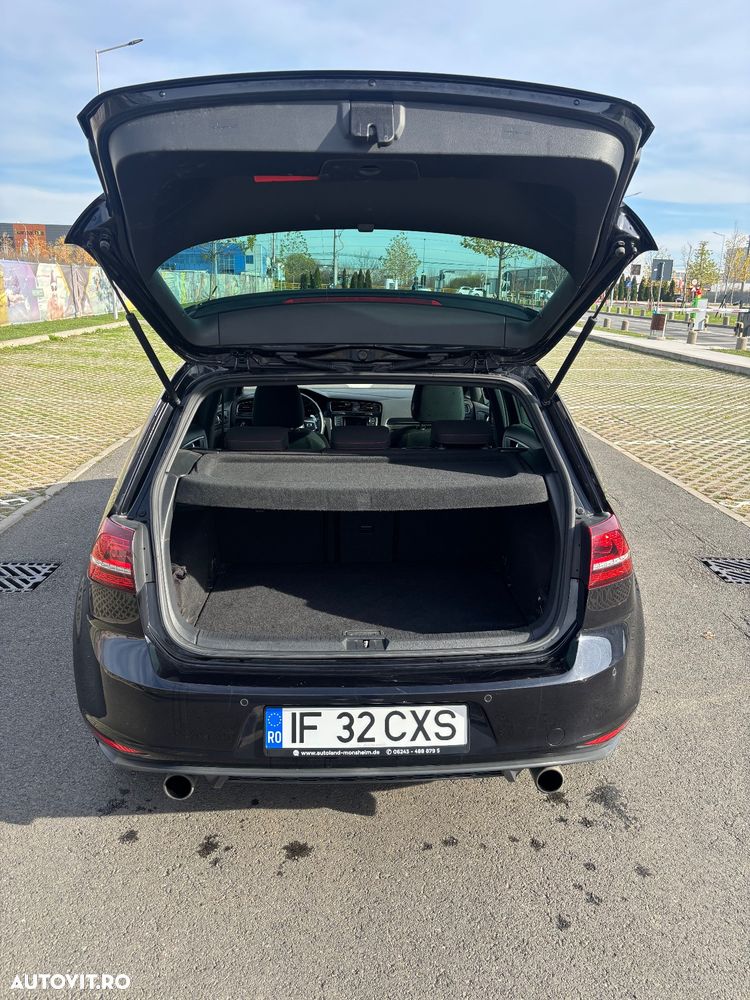 Volkswagen Golf GTI BlueMotion Technology DSG - 19