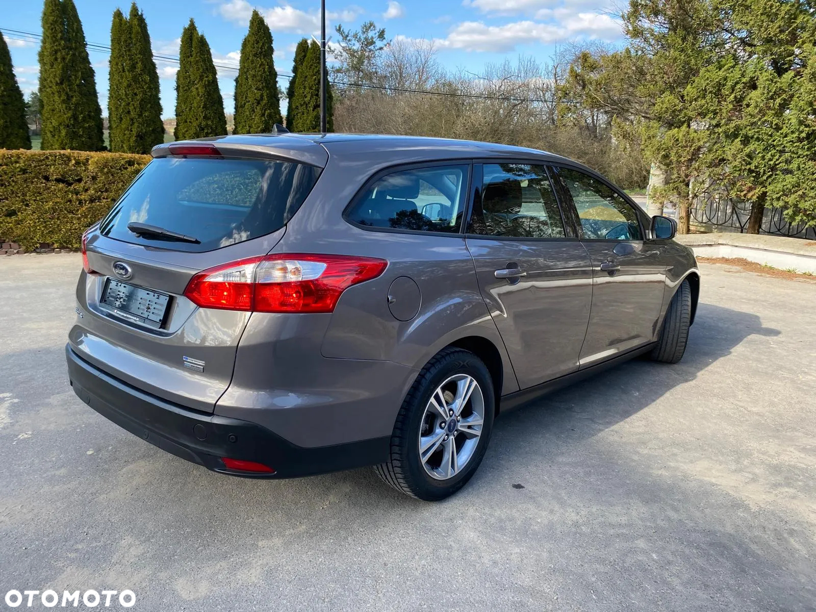 Ford Focus 1.0 EcoBoost Hybrid ACTIVE - 10