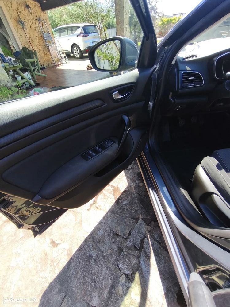 Renault Mégane 1.5 dCi Zen - 14