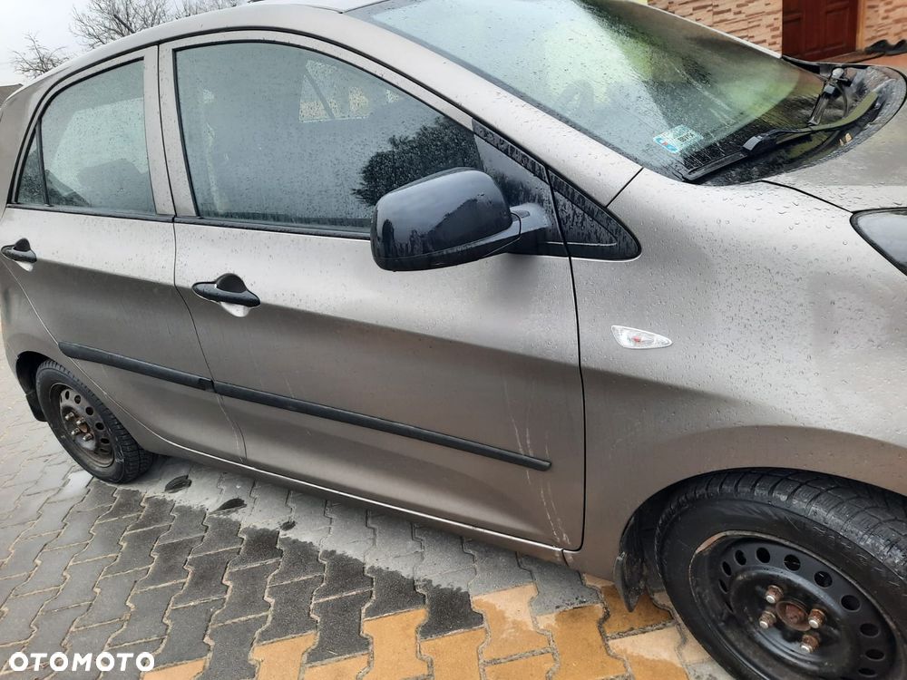 Kia Picanto 1.0 L - 6