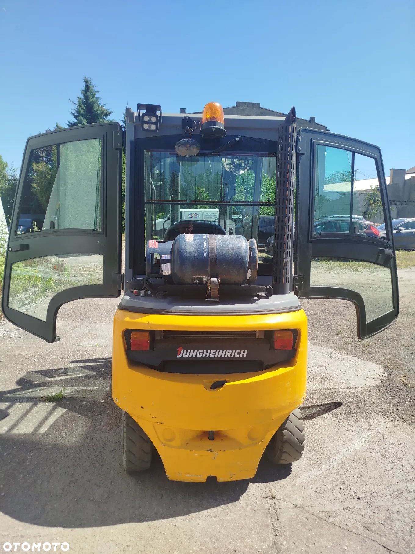 Jungheinrich TFG 320 - 1