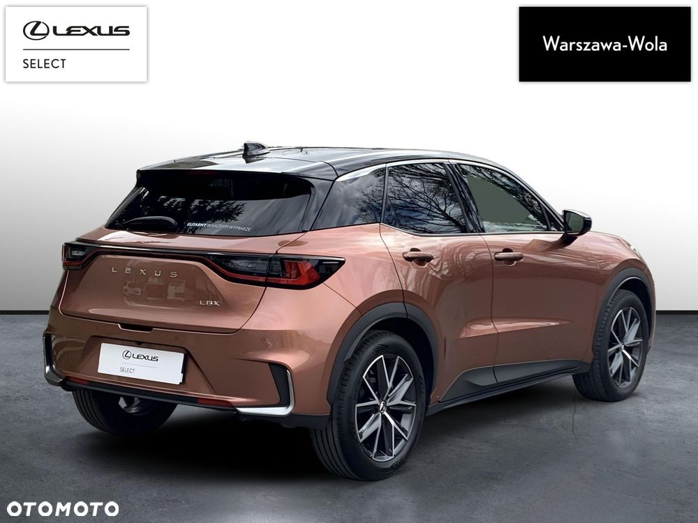 Lexus LBX 1.5 Hybrid Emotion - 5