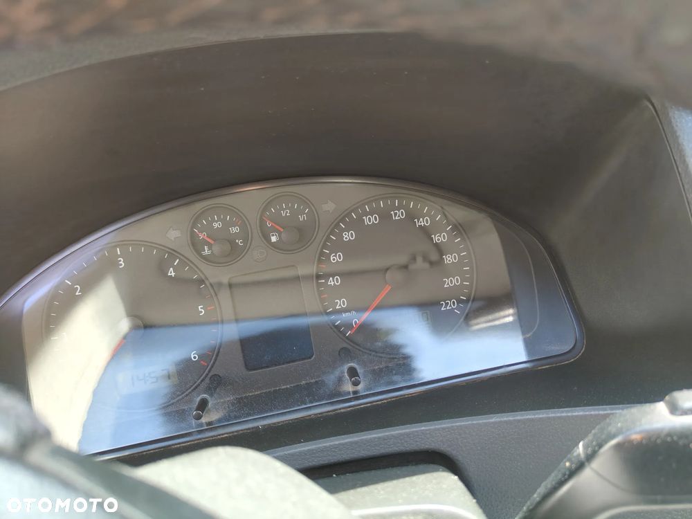 Volkswagen T5 - 7