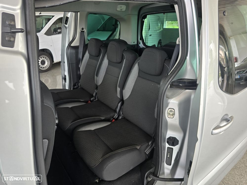 Peugeot Partner BlueHDi 120 Stop&Start Allure — fotografia 14
