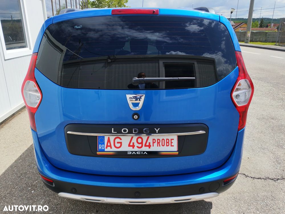 Dacia Lodgy dCi 110 Stepway Celebration - 7