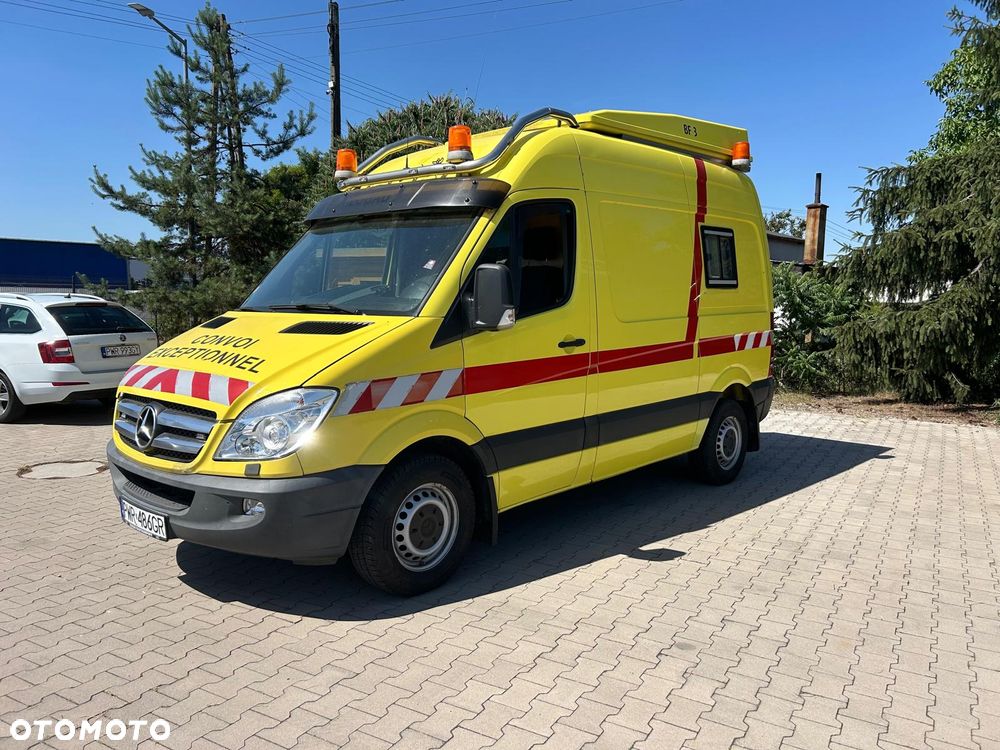 Mercedes-Benz Sprinter - 8