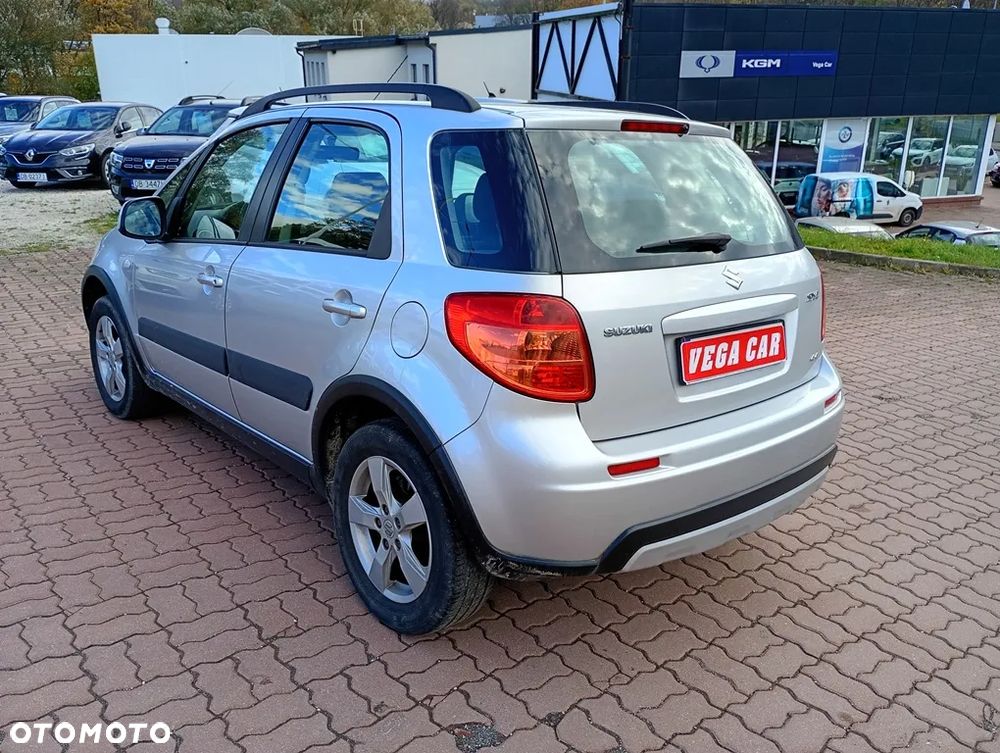 Suzuki SX4 - 16