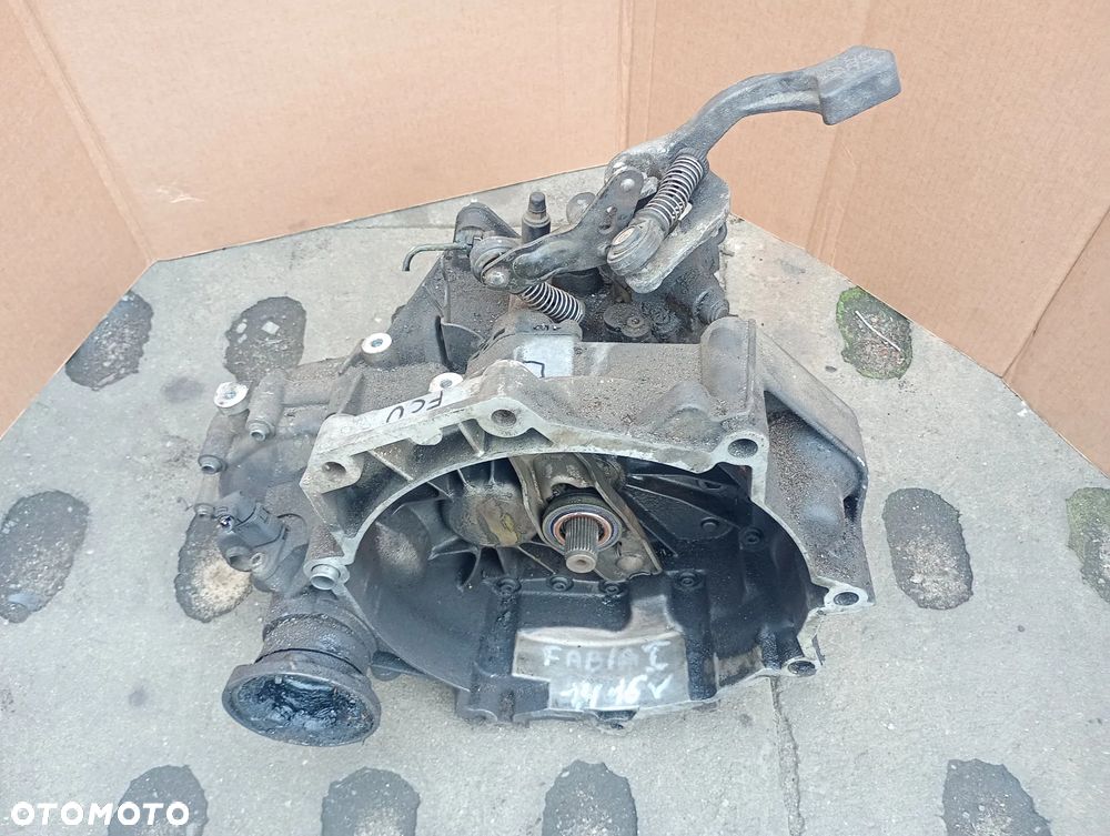 SKODA FABIA I 1,4 16V skrzynia biegów FCU Polo - 1