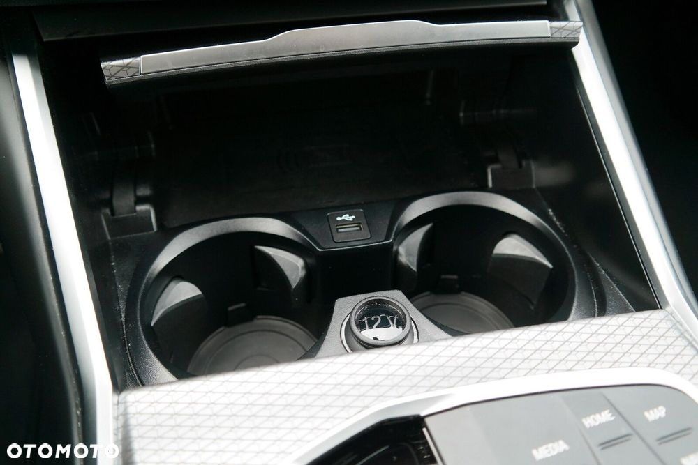 BMW Seria 3 - 28