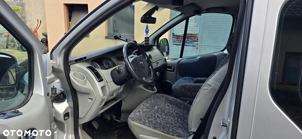 Opel Vivaro - 7