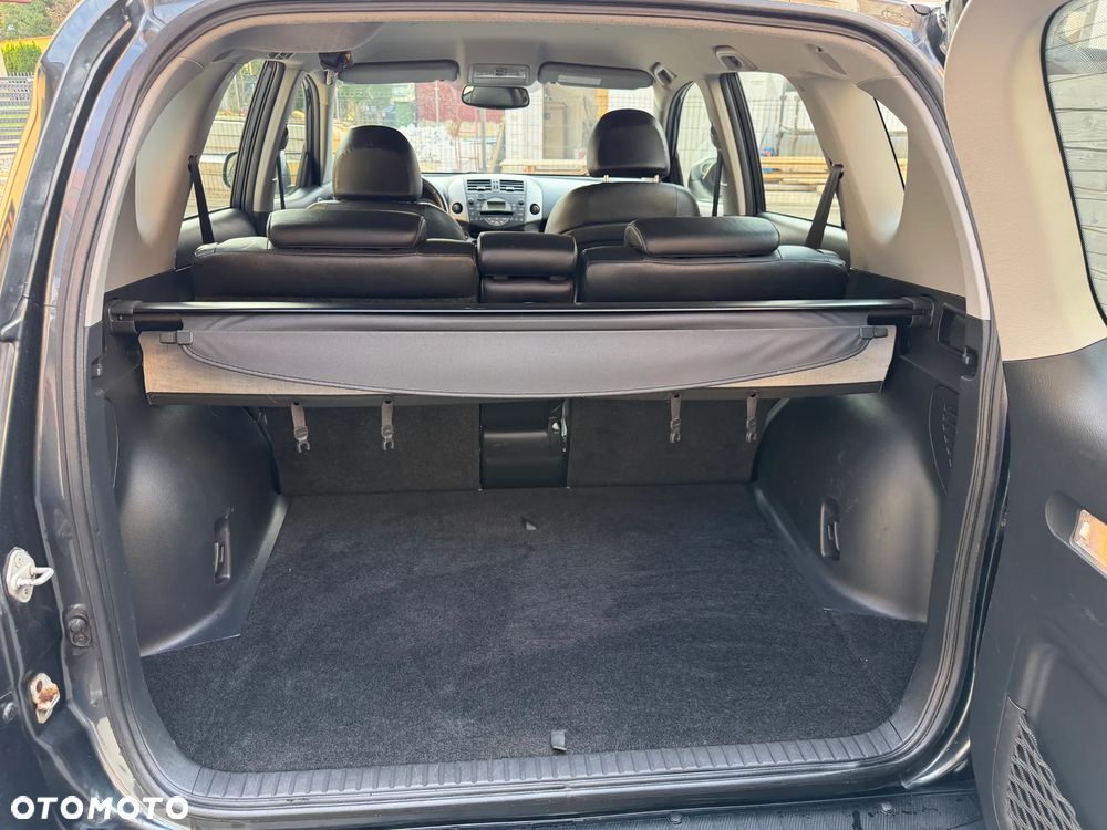 Toyota RAV4 2.0 4x4 Automatik Executive - 15