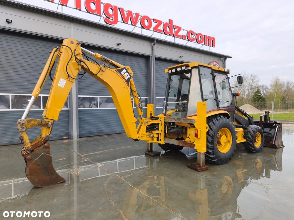 Caterpillar 438C - 5