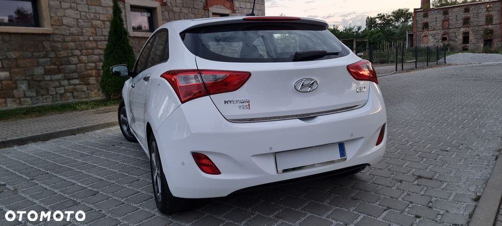 Hyundai i30 blue 1.6 GDI YES Gold - 7