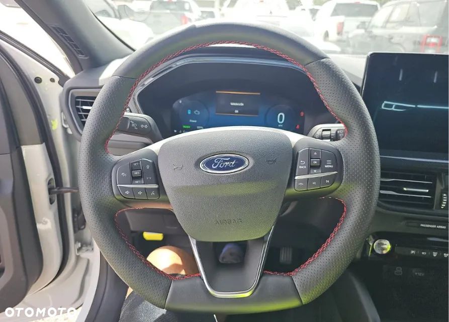 Ford Kuga 2.5 FHEV AWD ST-Line - 8