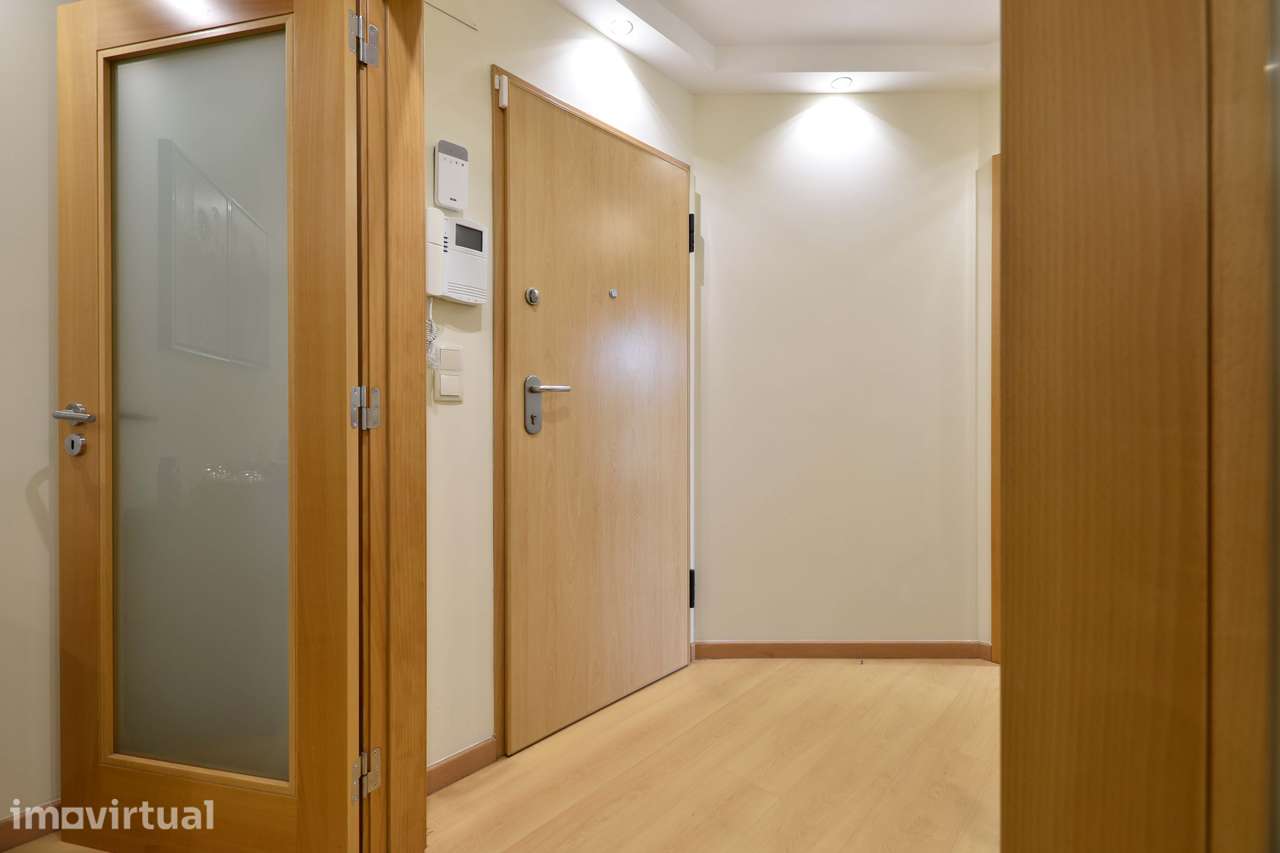 **Excelente Apartamento T3 com Box para 2 Viaturas | Loures** - Grande imagem: 5/24