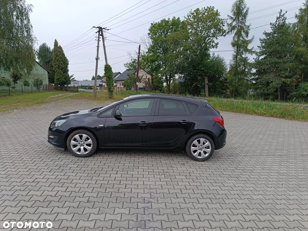 Opel Astra 1.4 Turbo Cosmo - 3