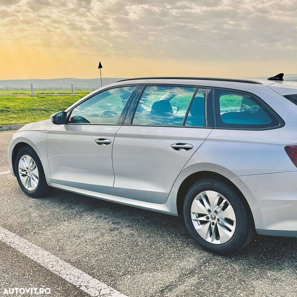 Skoda Octavia Combi 2.0 TDI Ambition - 11