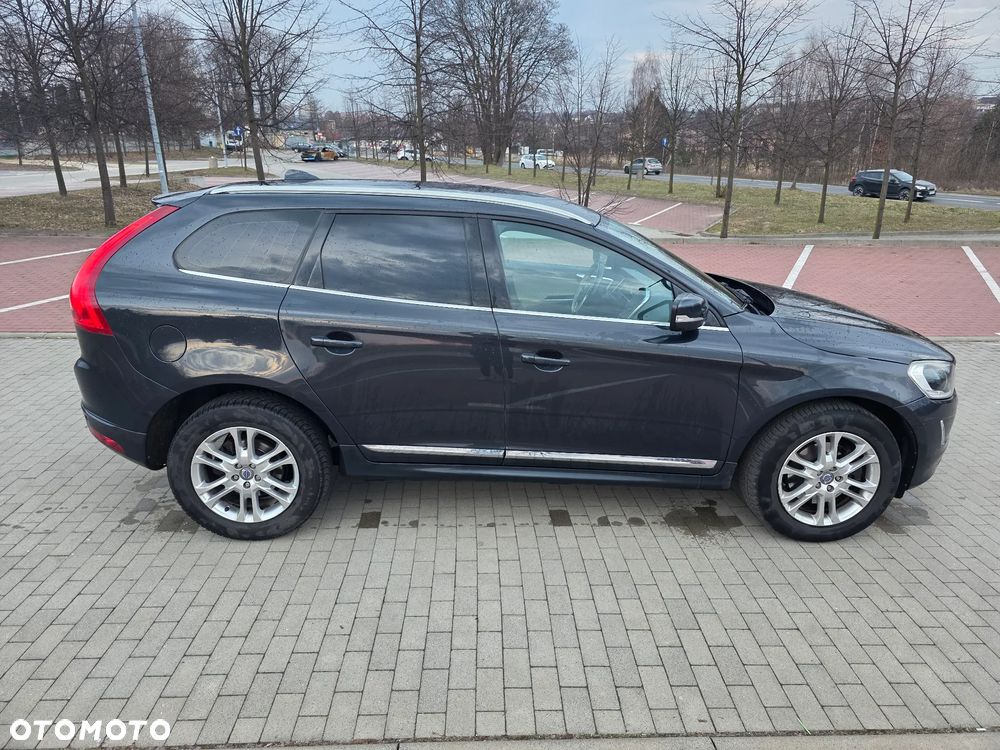 Volvo XC 60 2.4D AWD Summum - 6