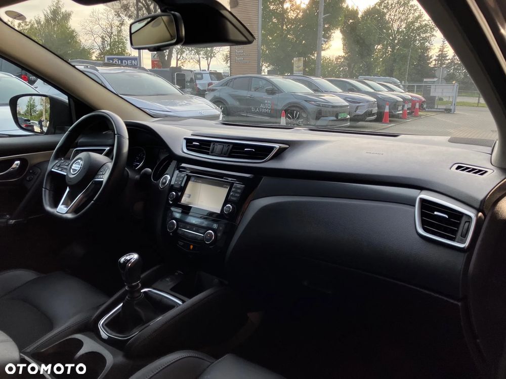 Nissan Qashqai 1.6 DIG-T Tekna+ - 19