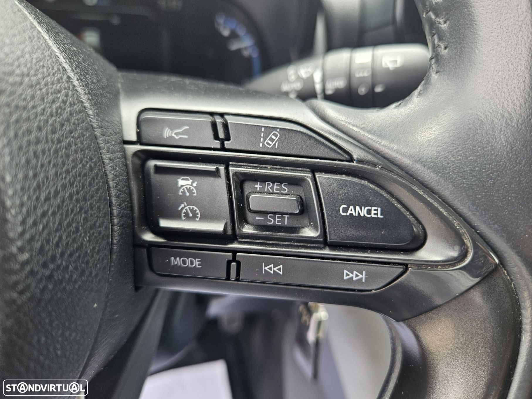 Toyota Yaris Cross 1.5 HDF Comfort Plus - 35