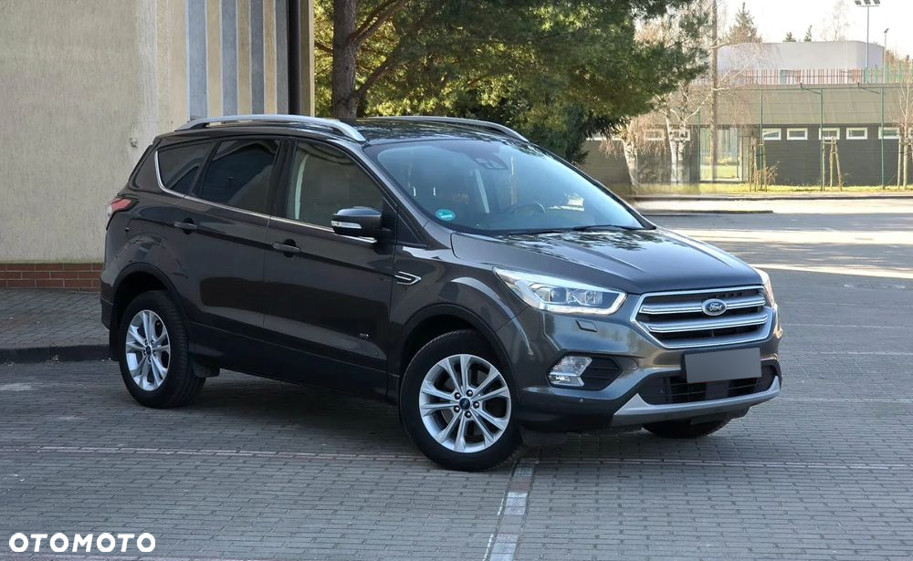 Ford Kuga - 9