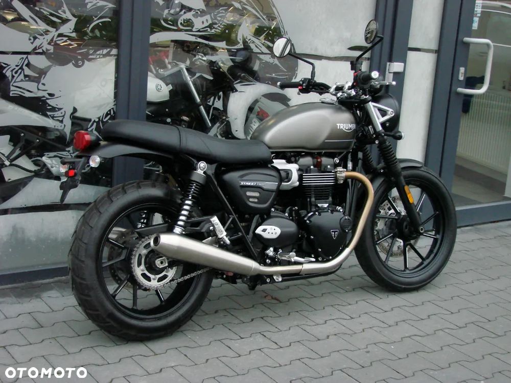 Triumph Street Twin - 9
