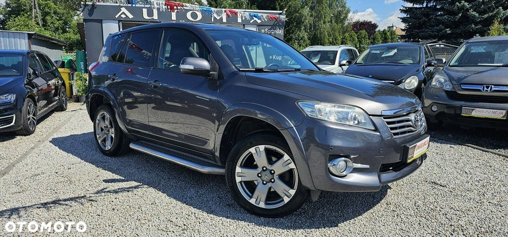 Toyota RAV4 - 7