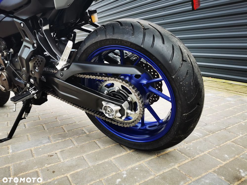 Yamaha MT - 7