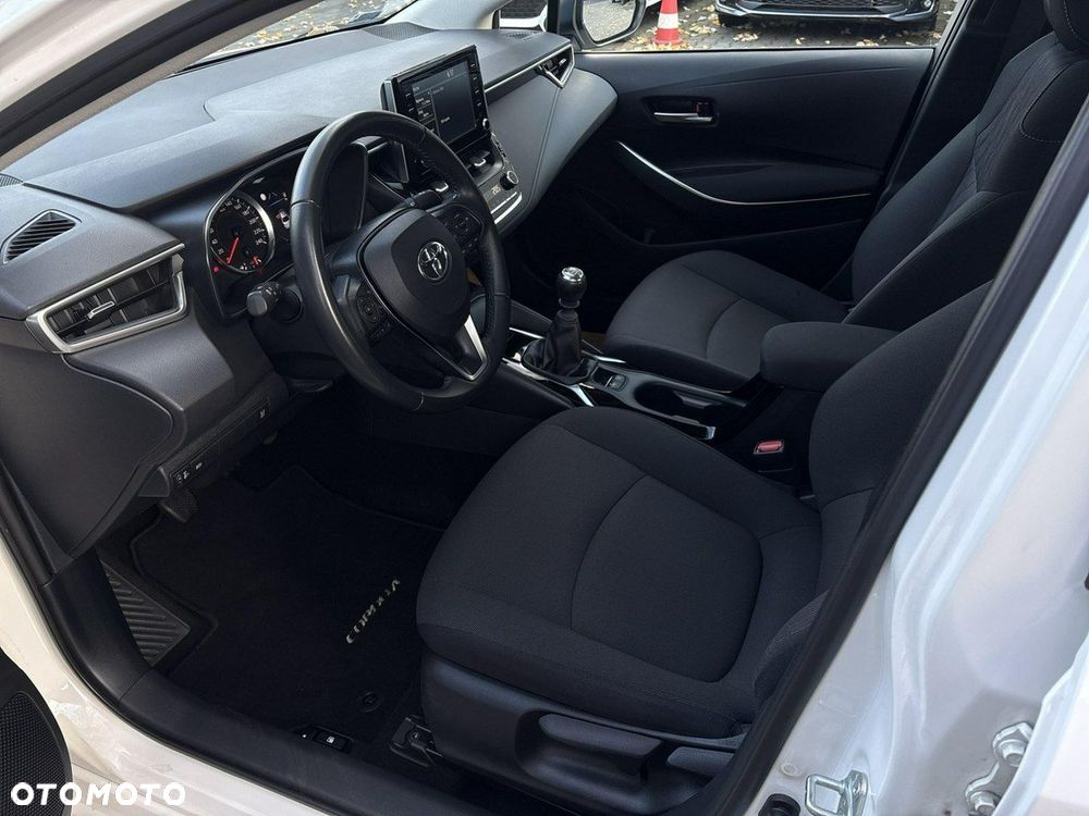Toyota Corolla 1.5 Comfort - 10