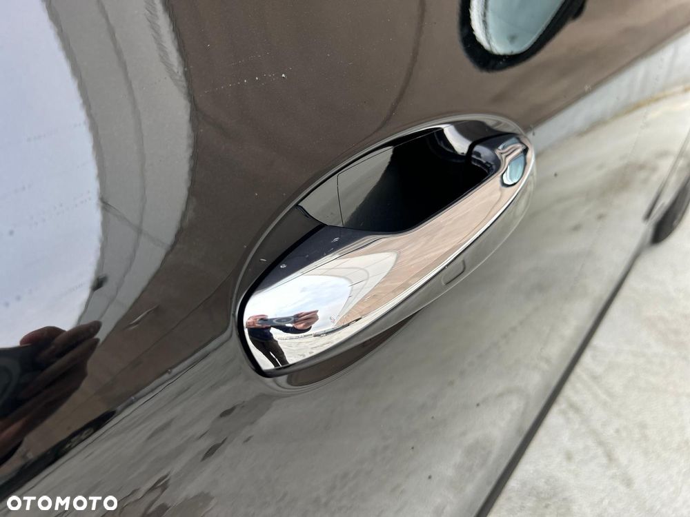 Mercedes-Benz CLS - 37