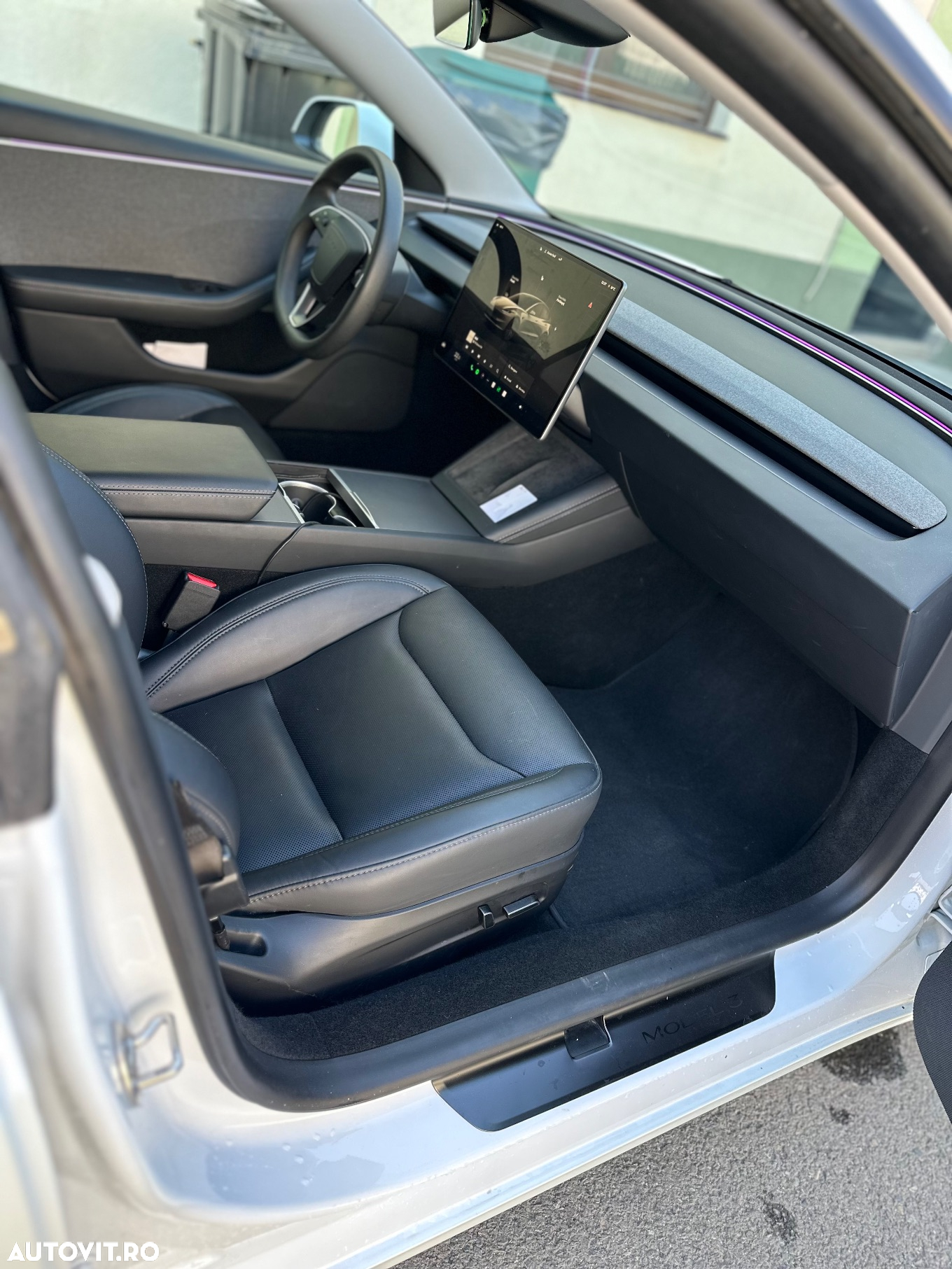 Tesla Model 3 RWD - 7