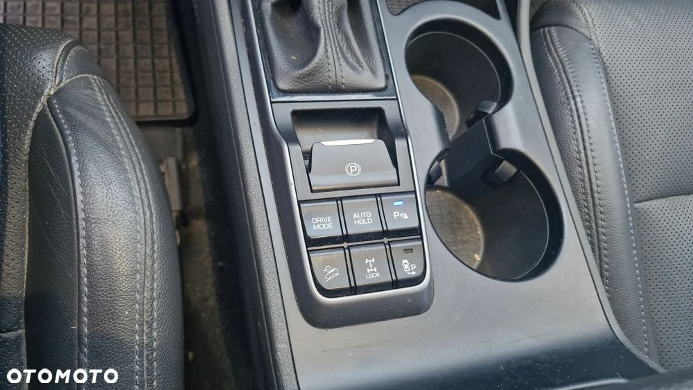 Hyundai Tucson blue 2.0 CRDi 4WD Premium - 29