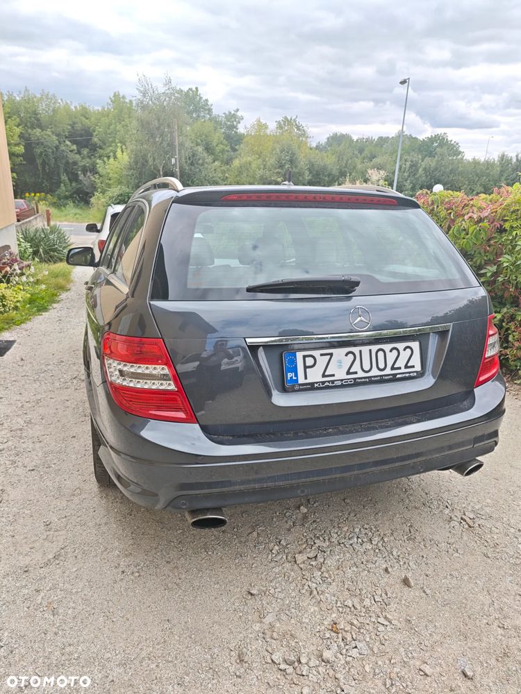 Mercedes-Benz Klasa C 320 CDI Avantgarde 4-Matic - 2