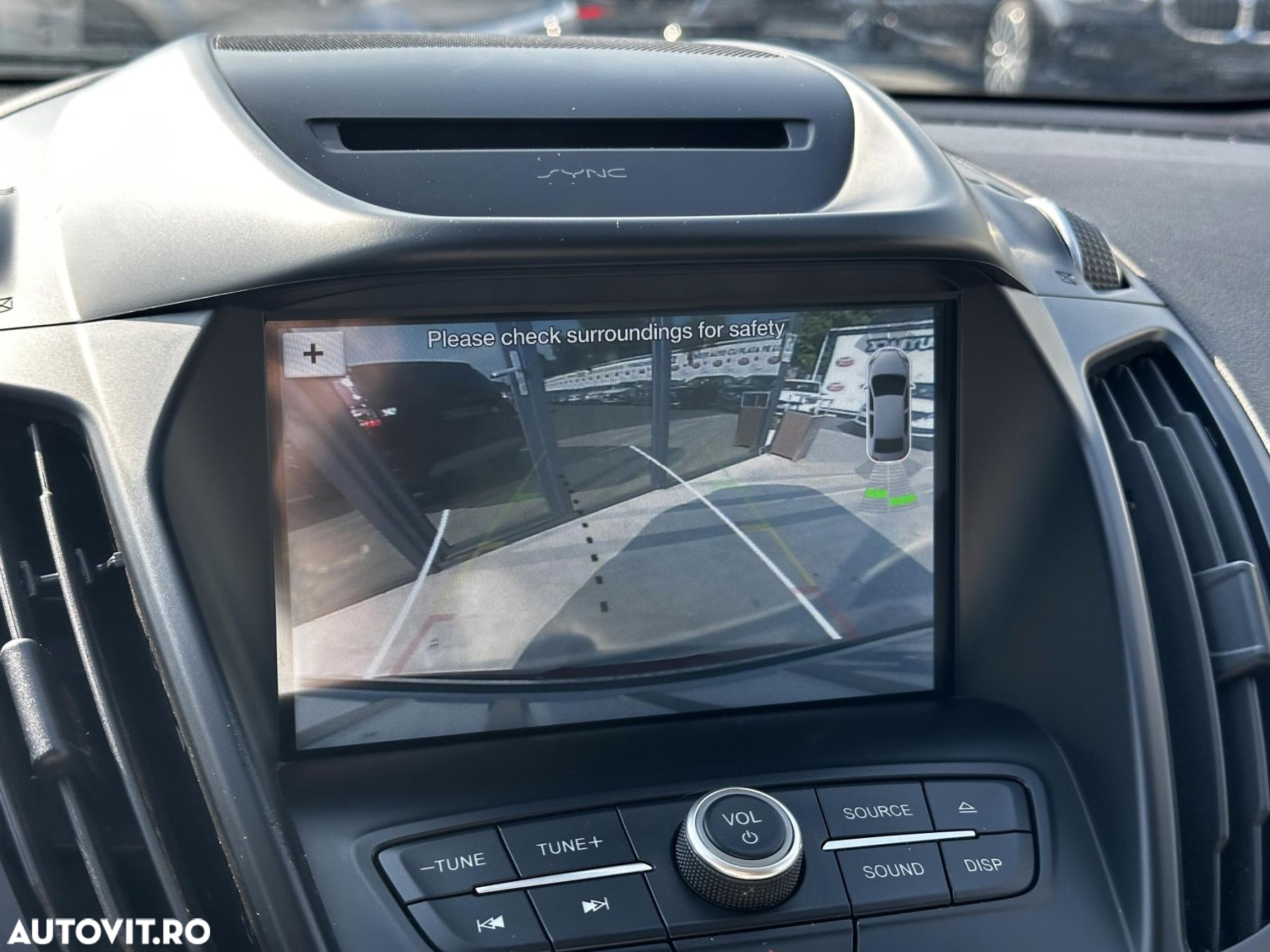 Ford Kuga - 16