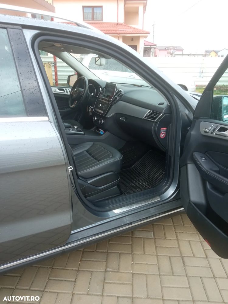 Mercedes-Benz GLE 250 d 4MATIC - 13