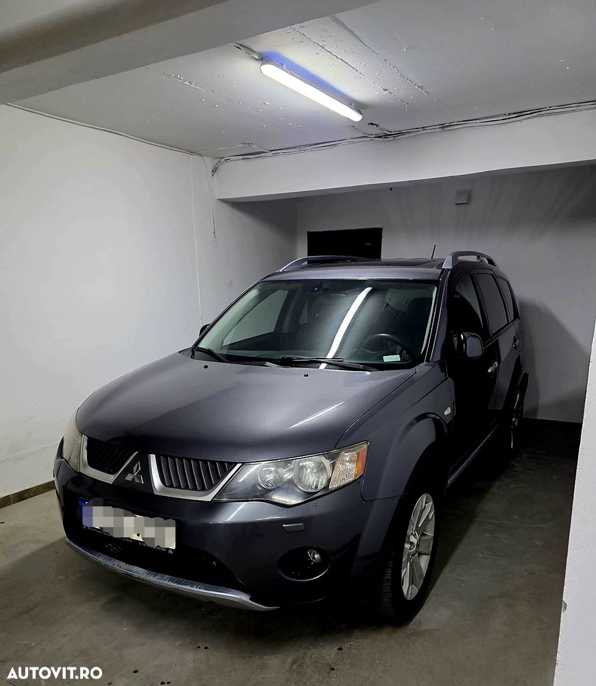 Mitsubishi Outlander - 20