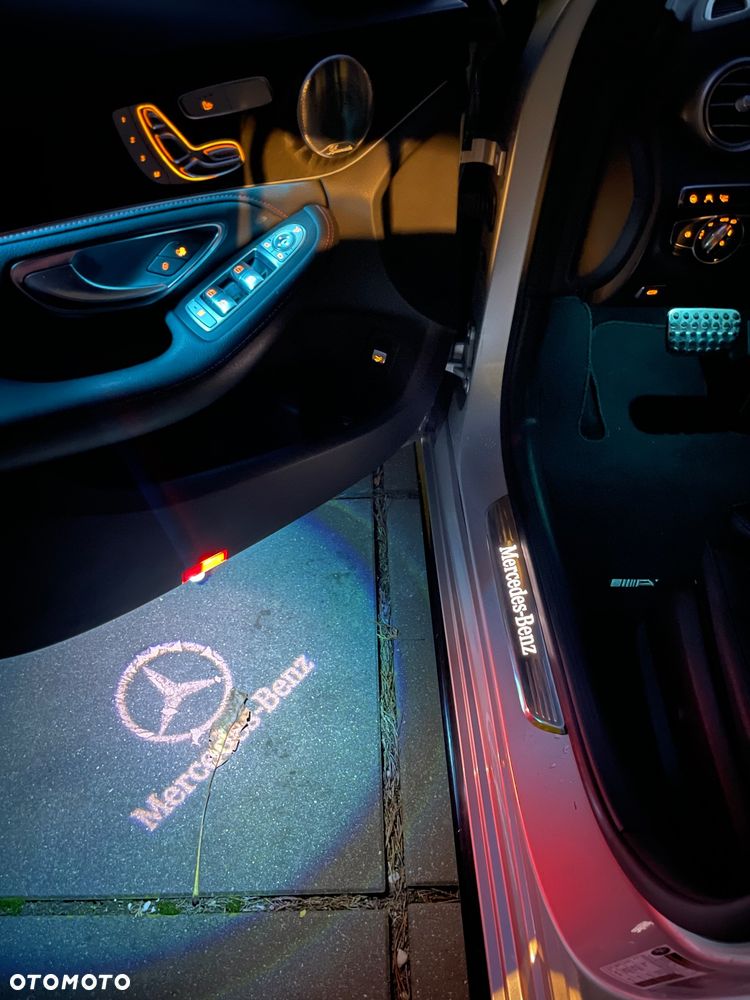 Mercedes-Benz Klasa C 450 AMG 4Matic 7G-TRONIC - 25