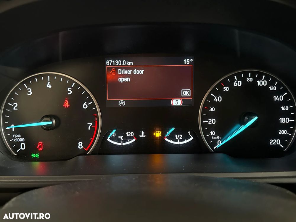 Ford EcoSport - 11