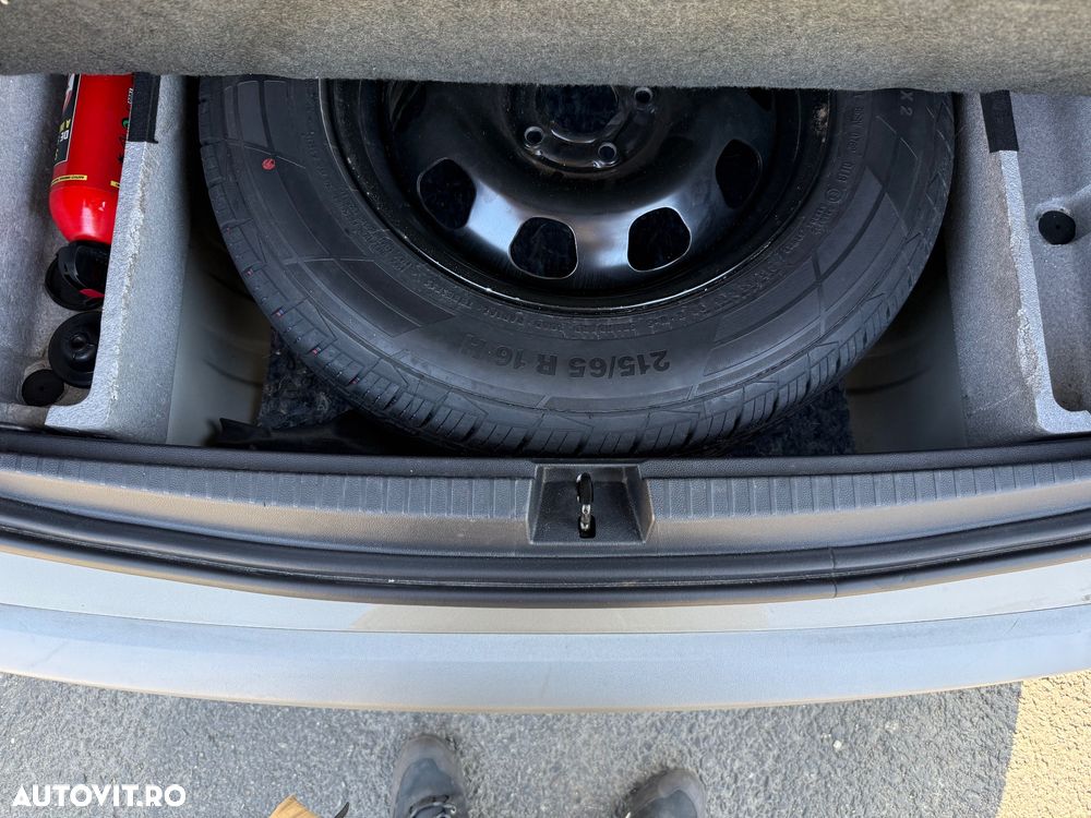 DACIA Duster 2019 — imagine 9