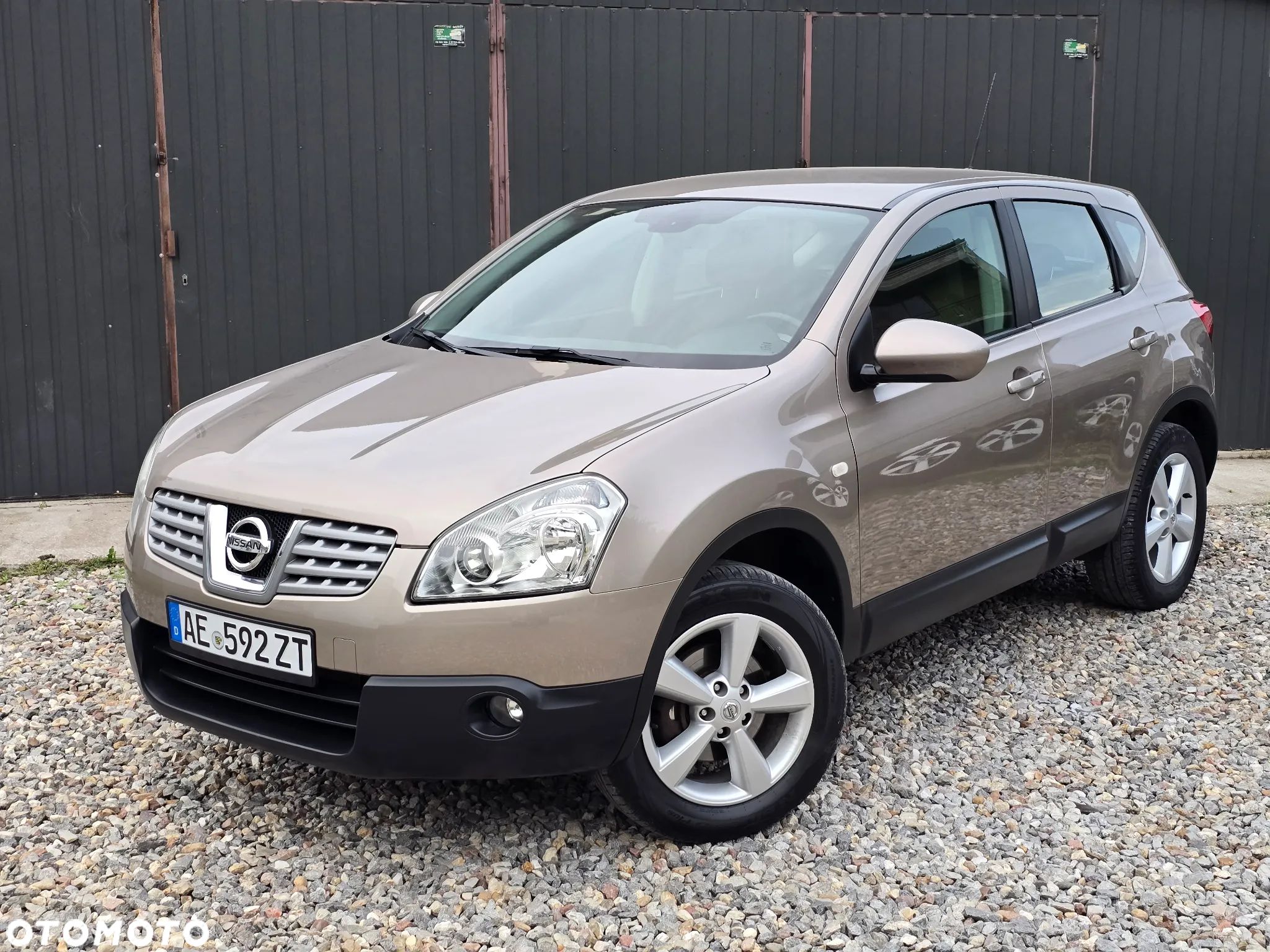 Nissan Qashqai 2.0 tekna - 1