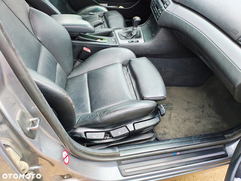 BMW Seria 3 330d - 38