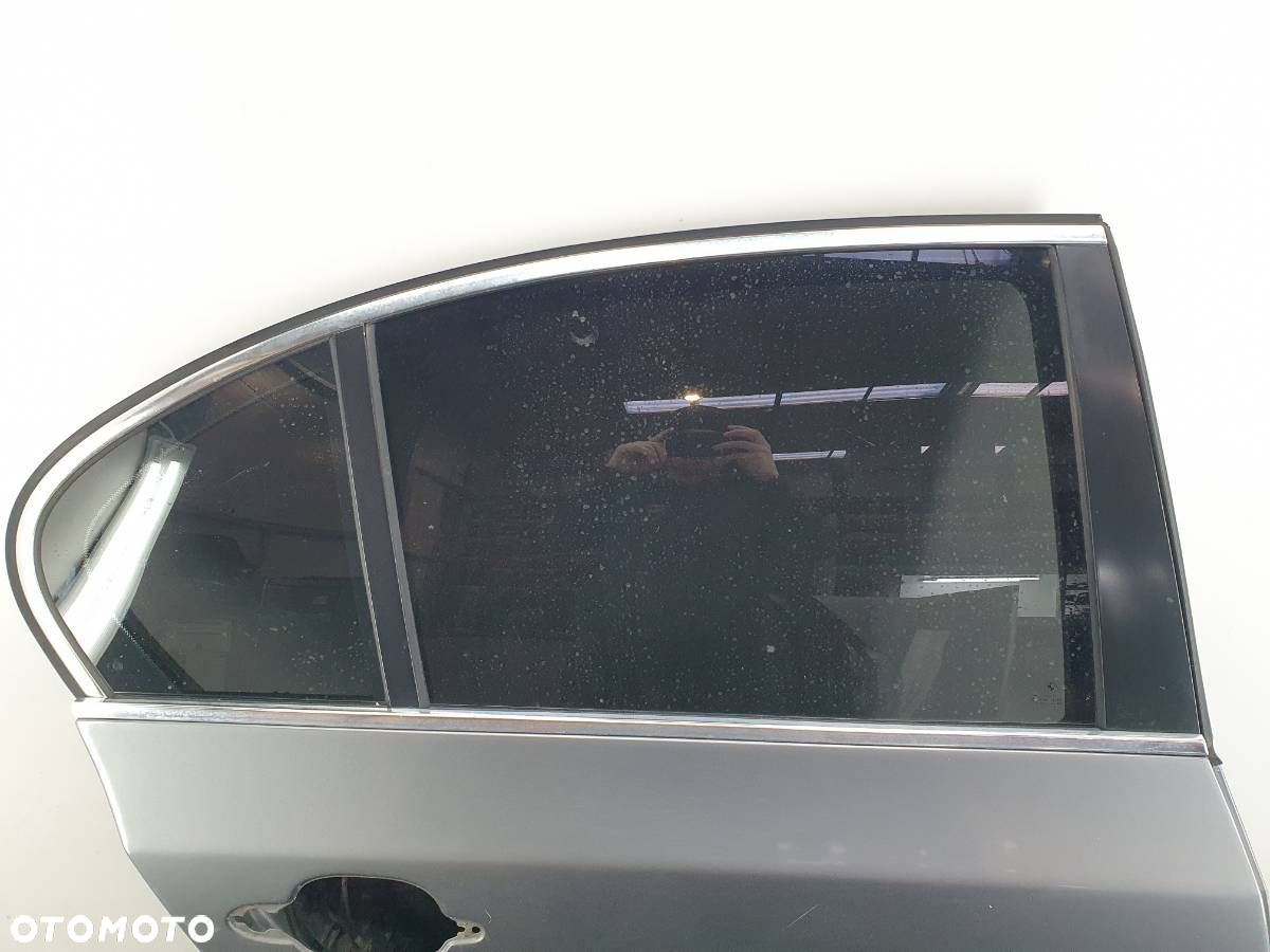 DRZWI TYŁ TYLNE PRAWE BMW E60 SPACEGRAU METALIC - 2