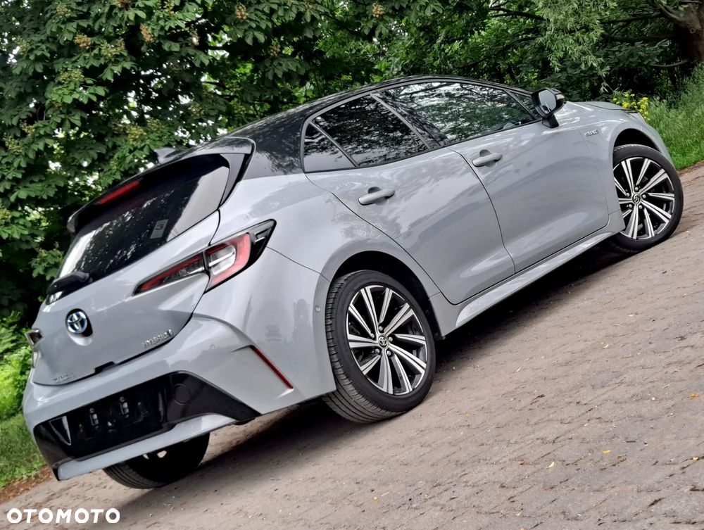 Toyota Corolla - 33