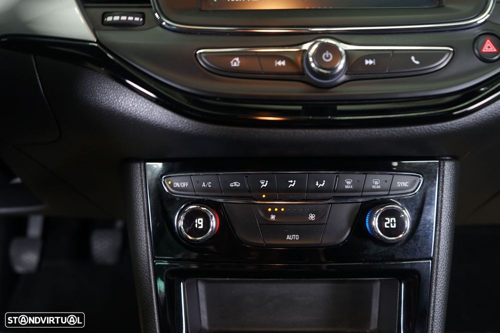 Opel Astra 1.2 T Business Edition S/S - 30