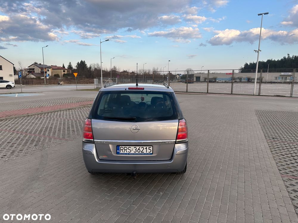 Opel Zafira 1.9 CDTI - 6