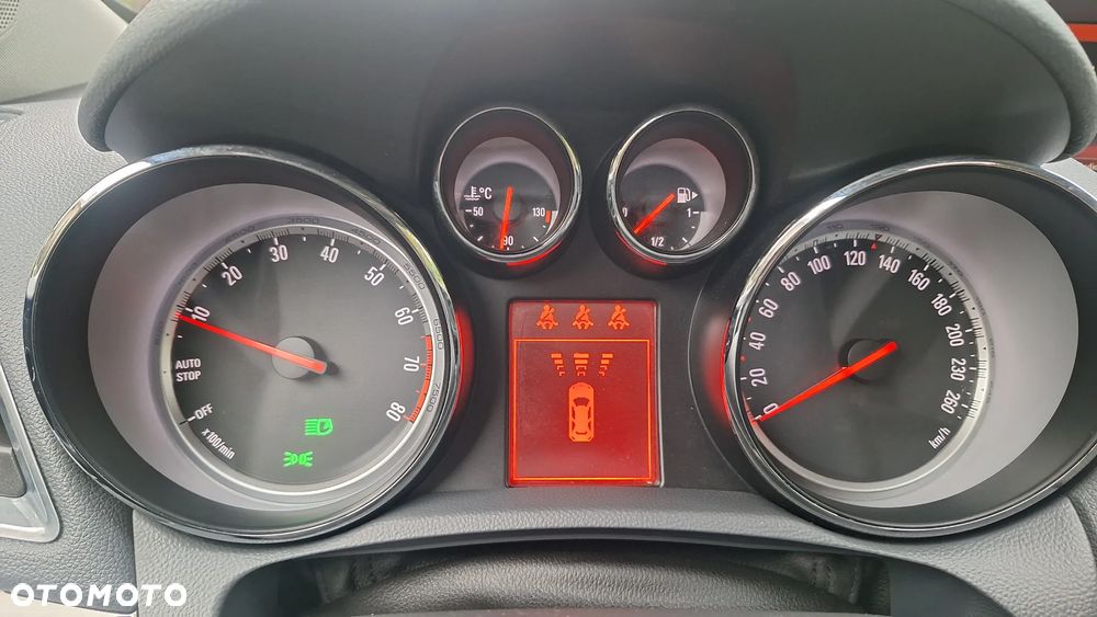 Opel Mokka 1.4 T Cosmo S&S - 11